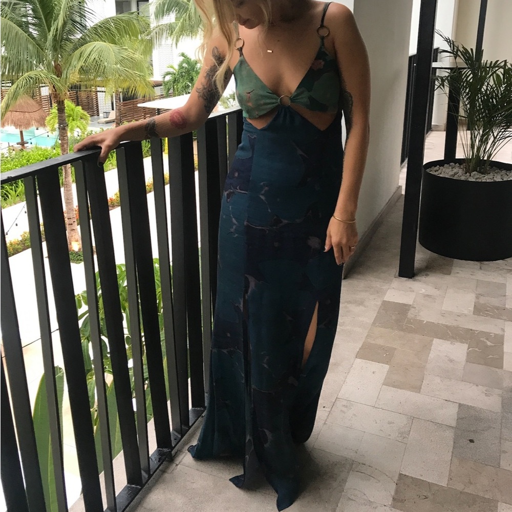 Stone Cold Fox Maxi Dress